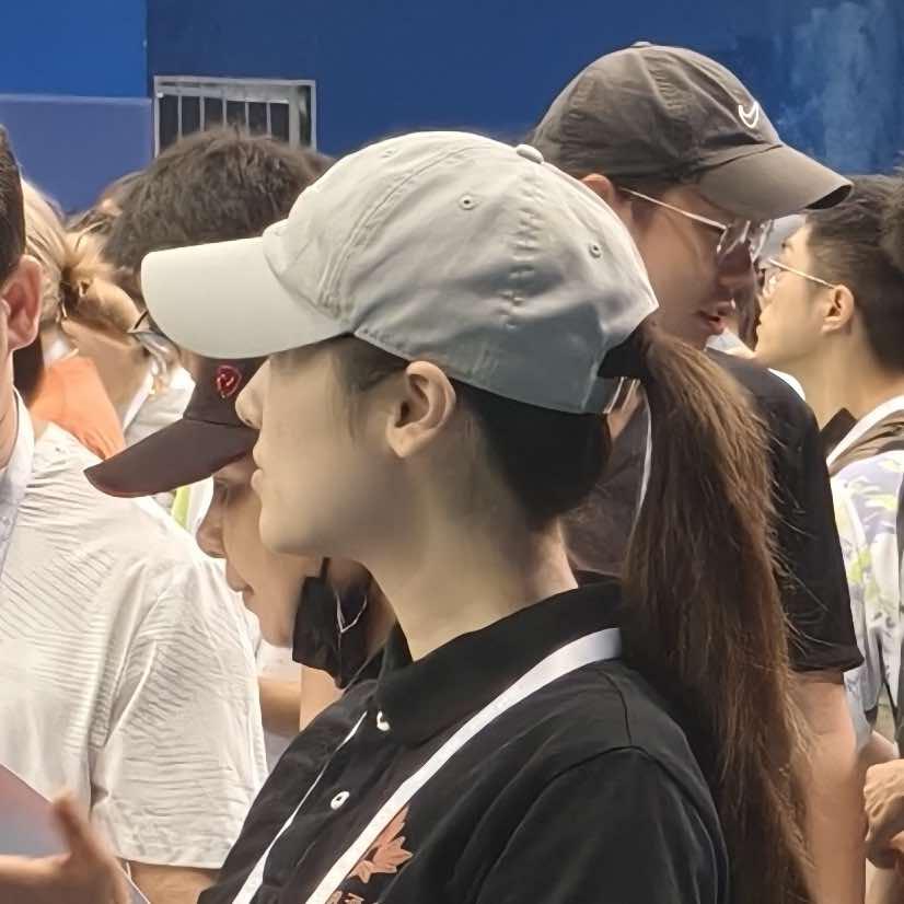 入枫酒店综合文员-不苦