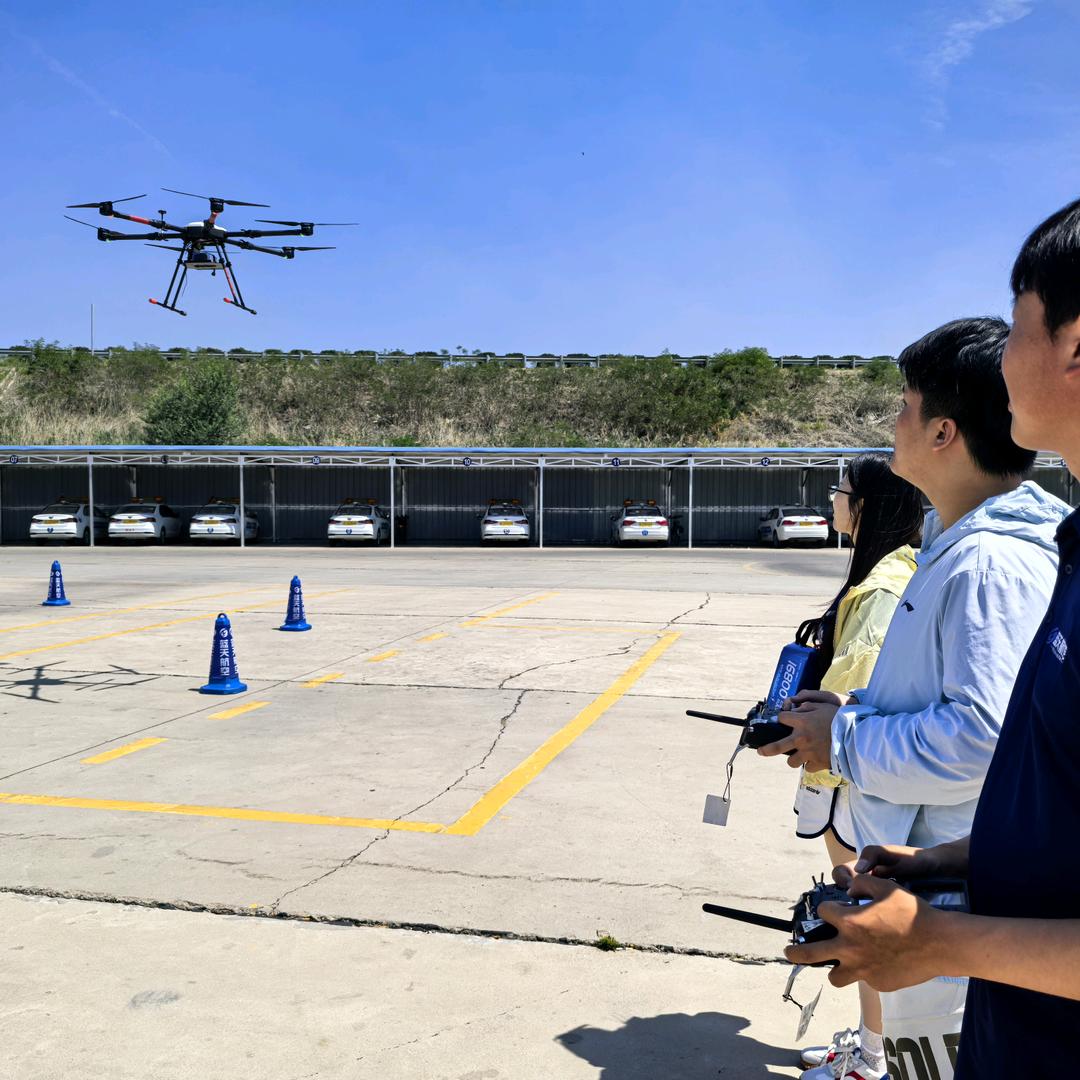 花花|蓝天无人机CAAC培训