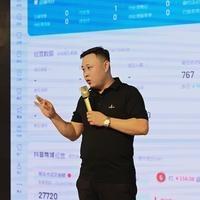 大连晓峰车灯全国总店 澳兹姆直营店