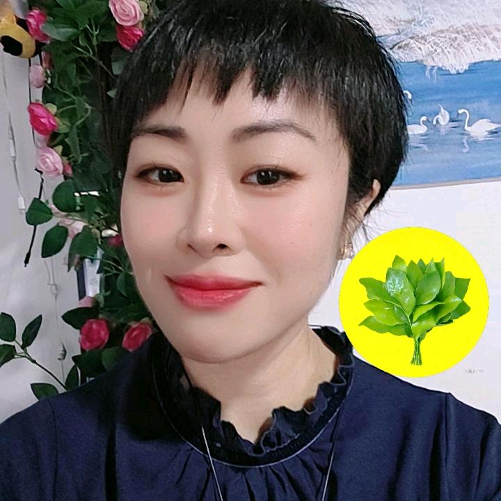 多乐🧚🏼‍♀️风一般的女子