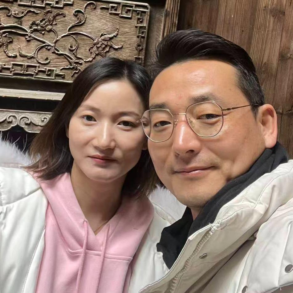 堡吃吃.夫妻汉堡弈清