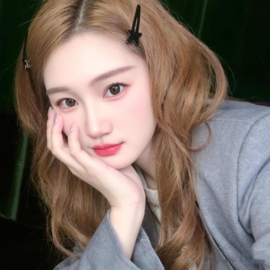 🌻眉眼带笑🍷羽虎烟酒