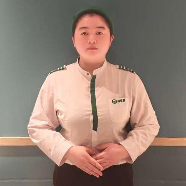 绿草地·汤汤
