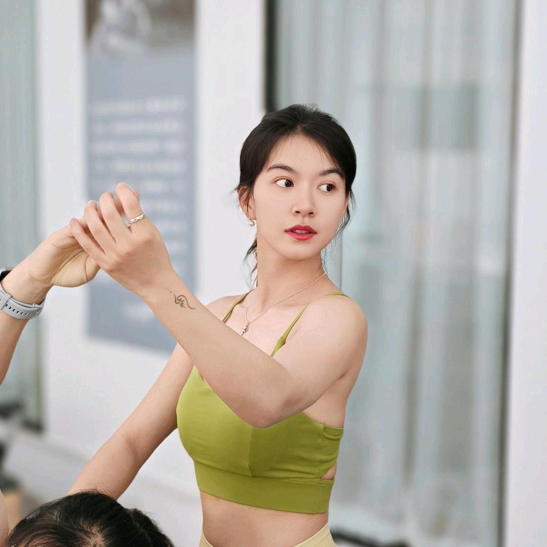 鲁山纤韵瑜伽普拉提连锁