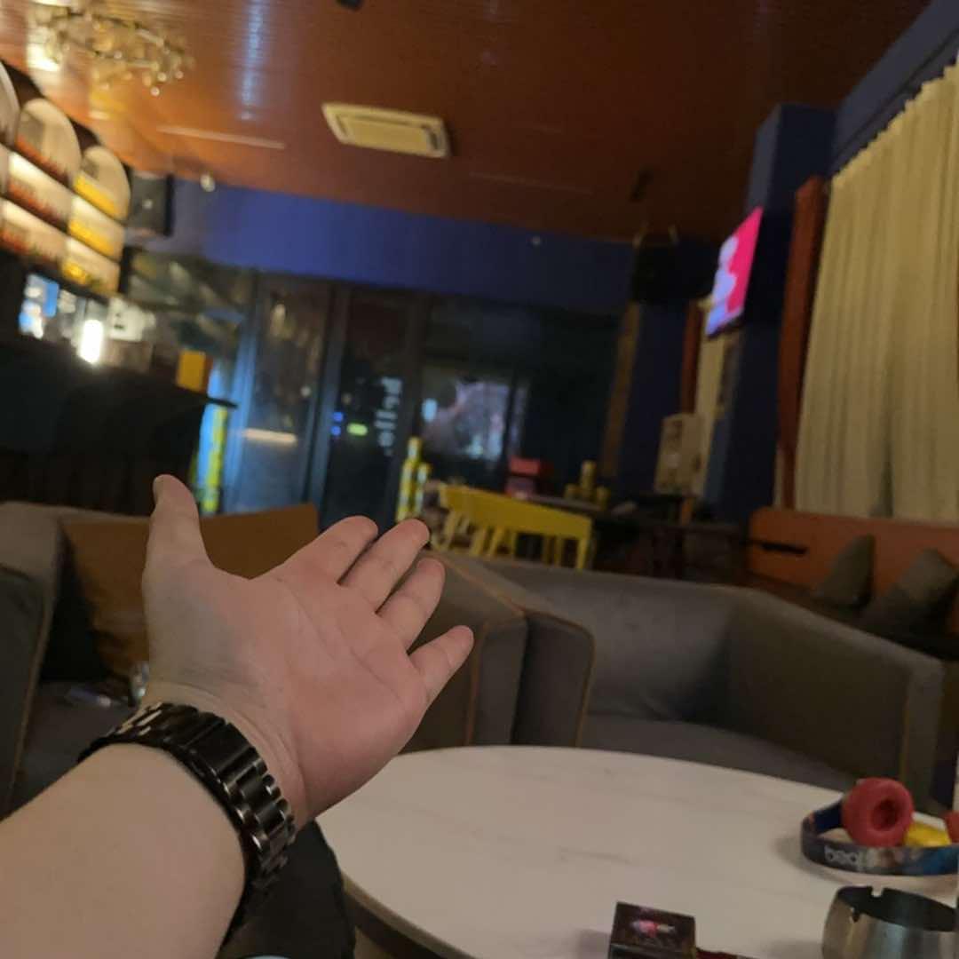 罗阳静香拼桌主题馆（只做年轻人）
