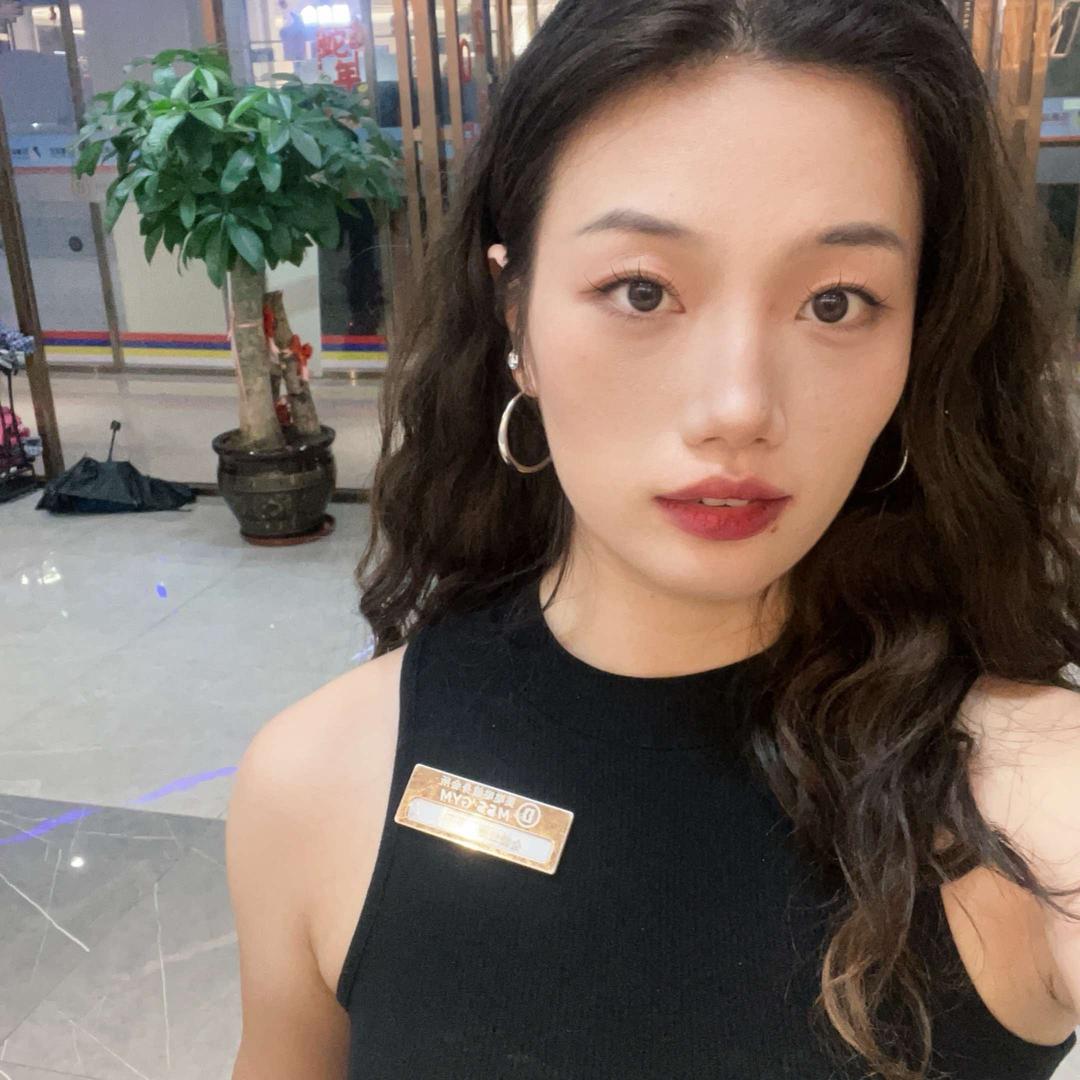 美哒哒健身连锁EOR(荣基店)