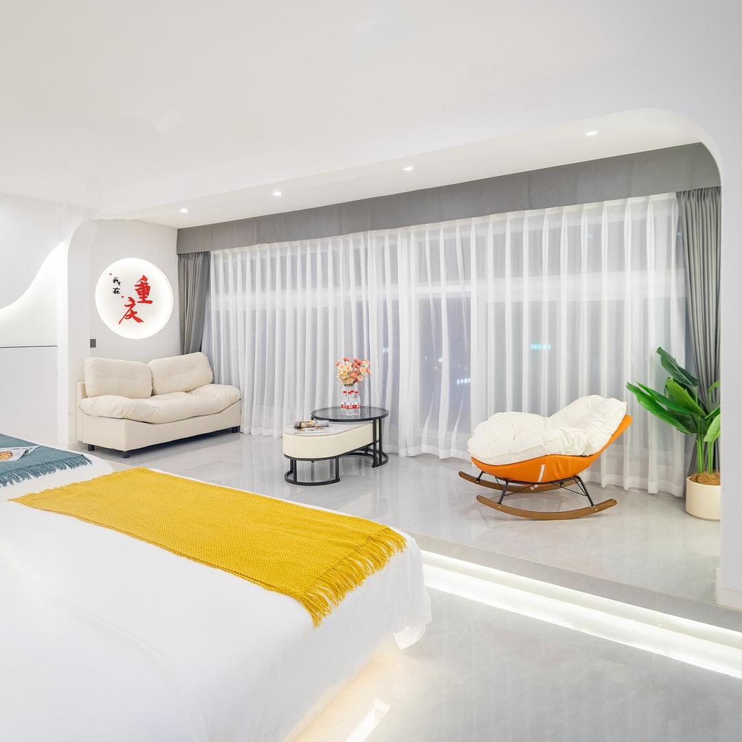 解放碑·渝你地标江景酒店