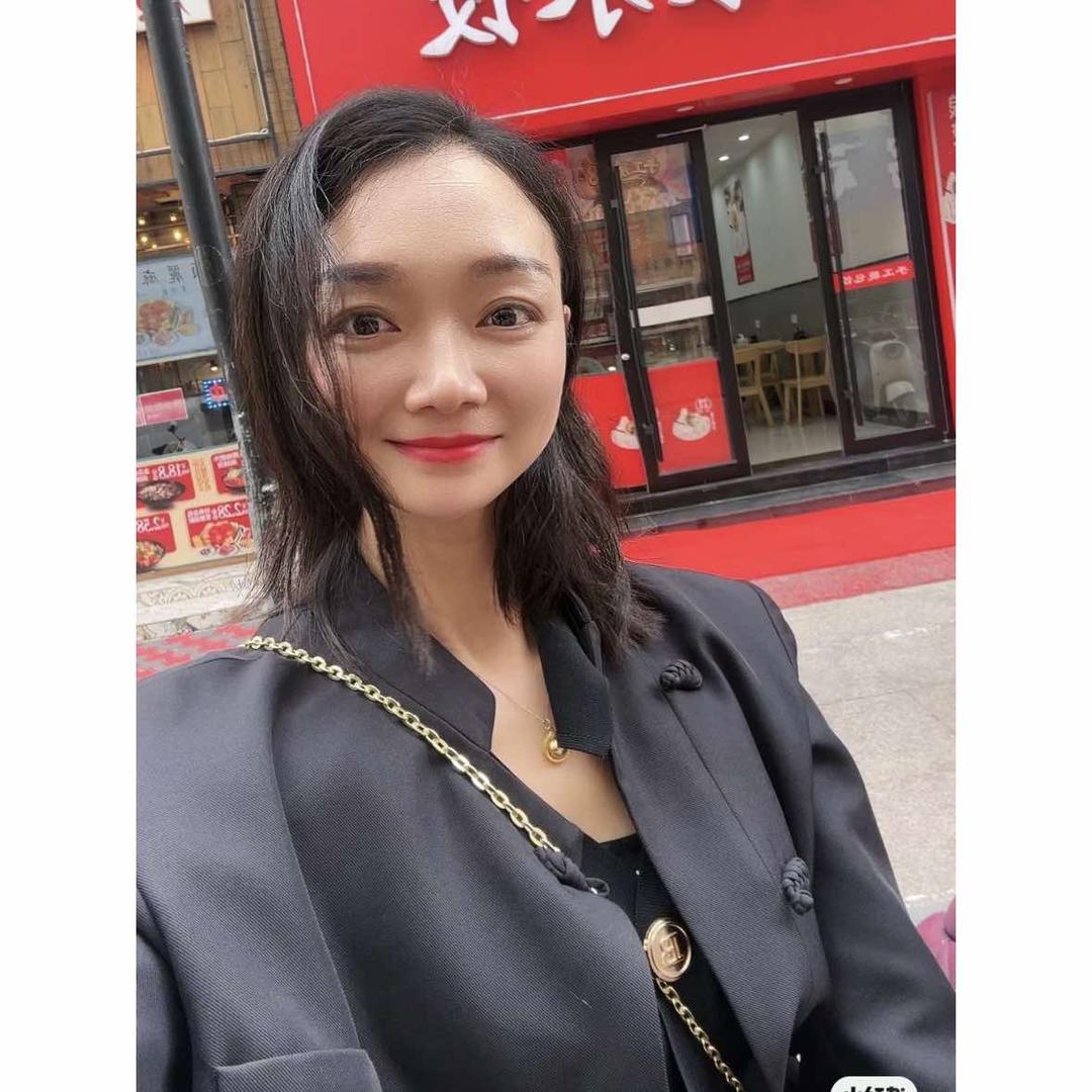 我是你的臭姐姐