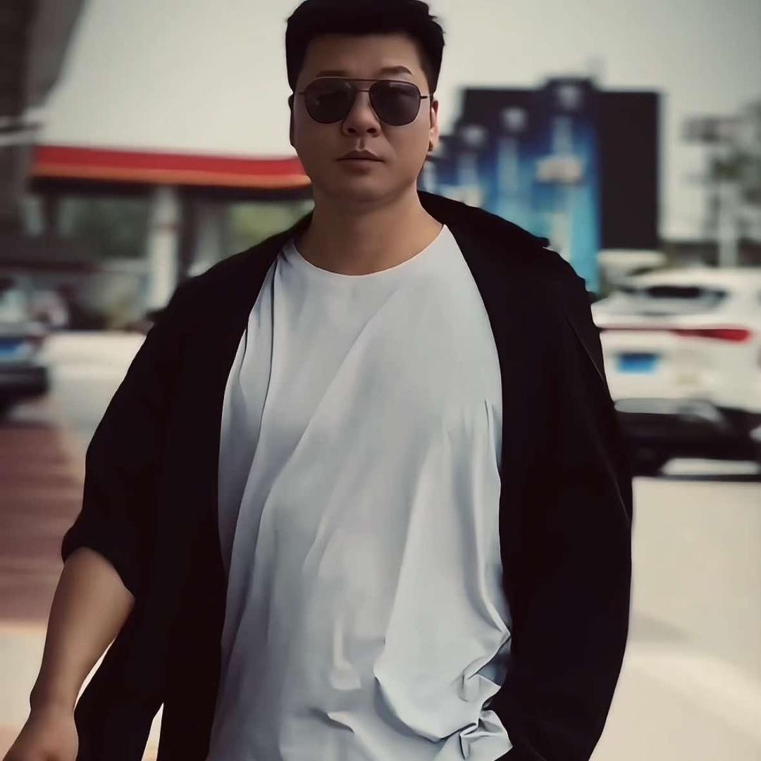 太极任明明