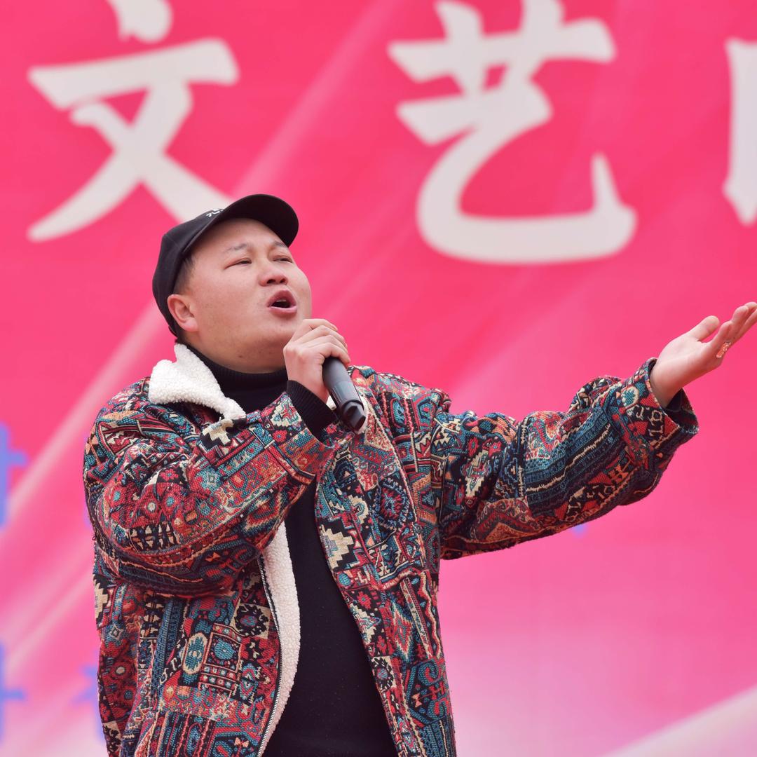 帽哥（录音棚）