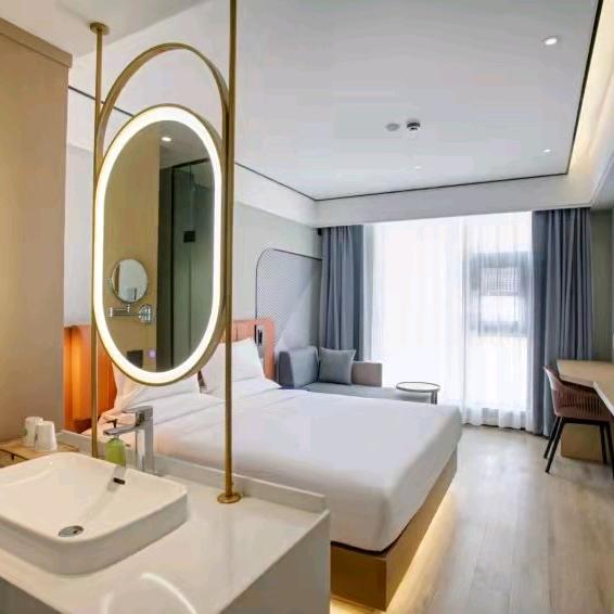 汤姆智能文艺花园酒店