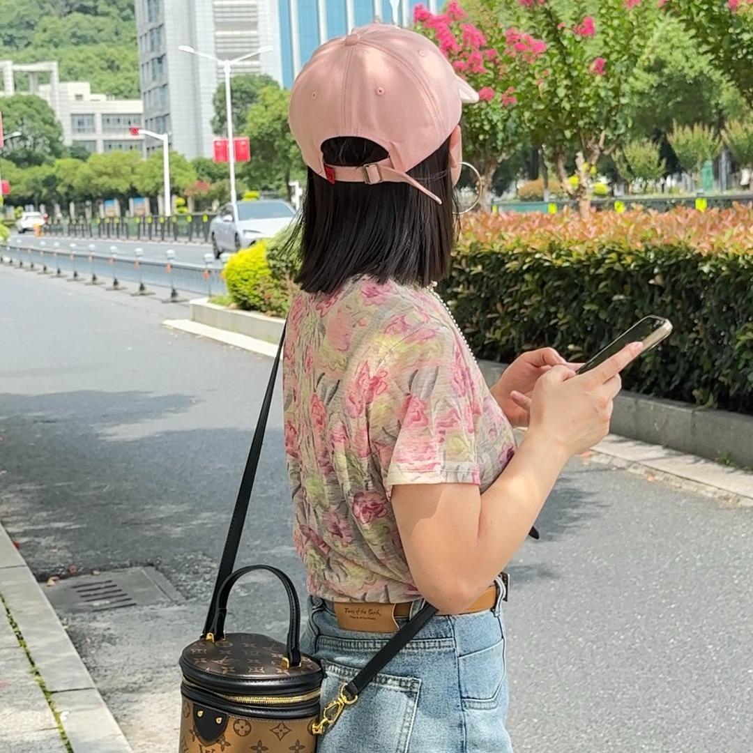 分宜法密女装