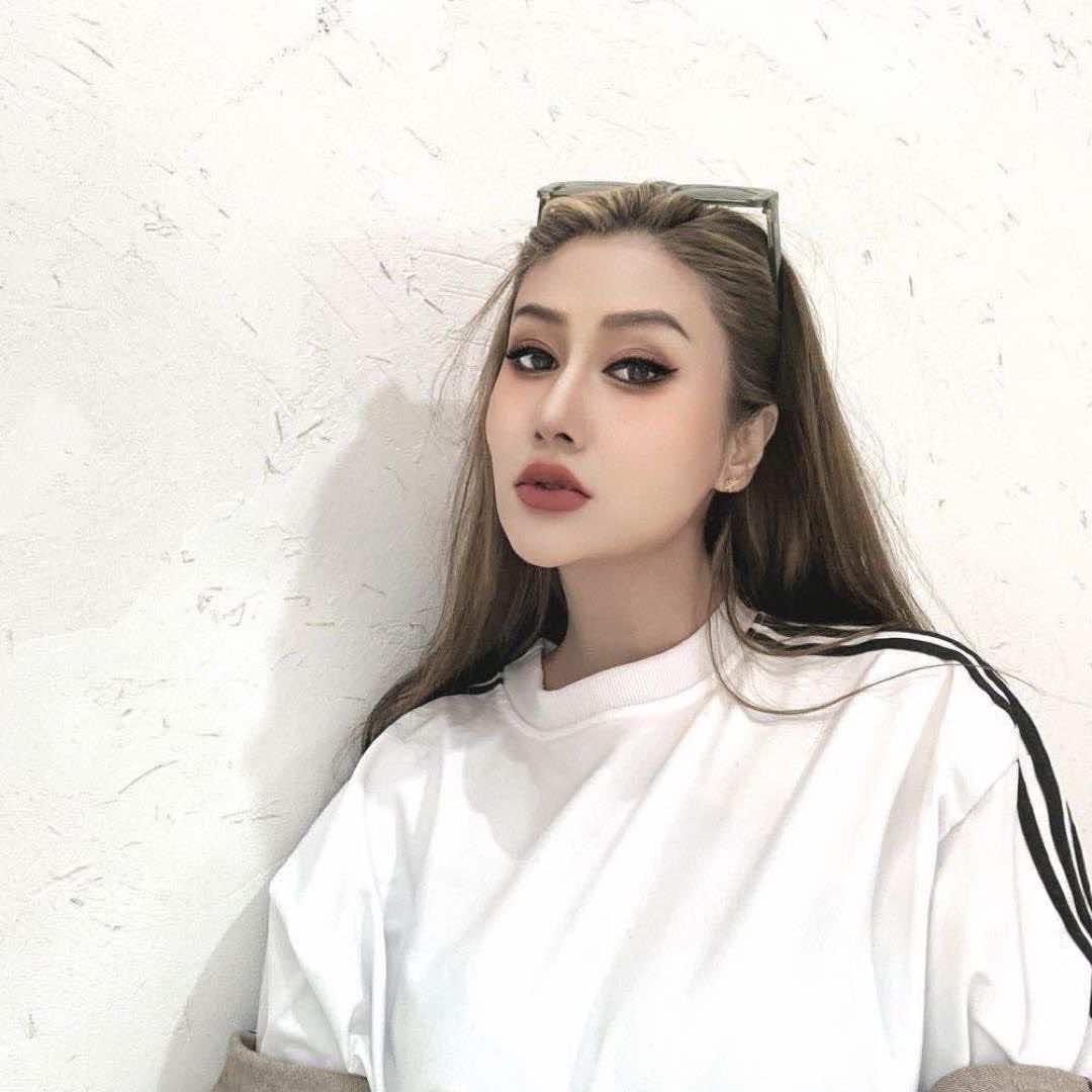 JIN ·