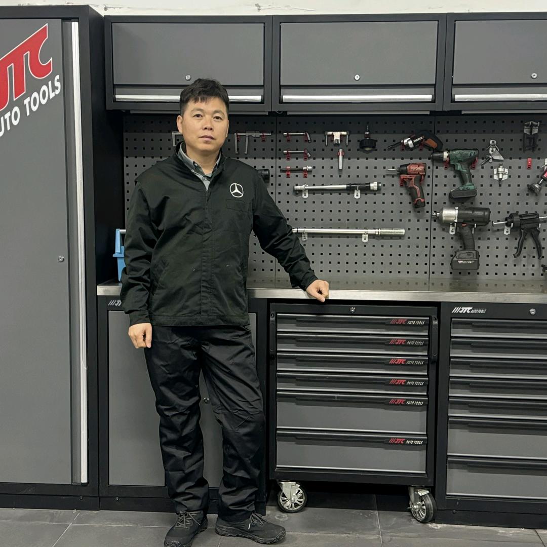 大连奔驰专修曲师傅