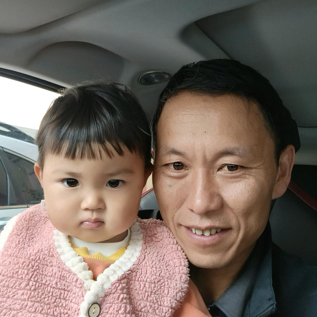 犇牧兽医团队  代兴柱