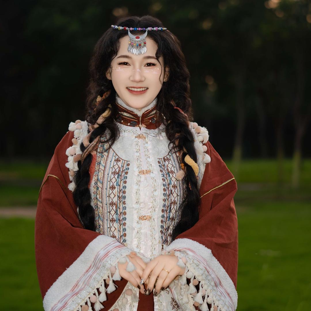 小卷毛高端亲子摄影官方号