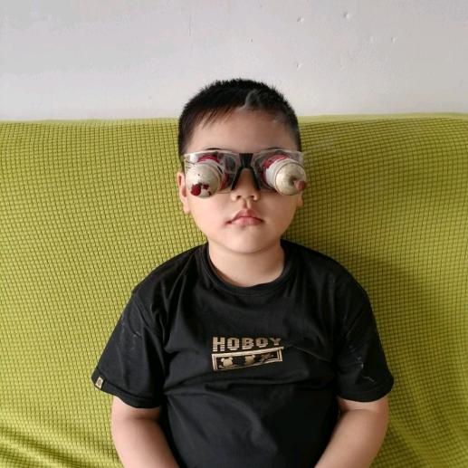 钟祥玲子艾眼