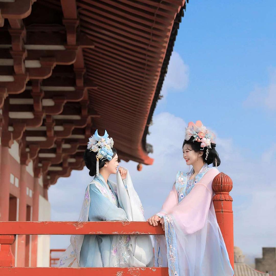 洛阳化妆师小怡