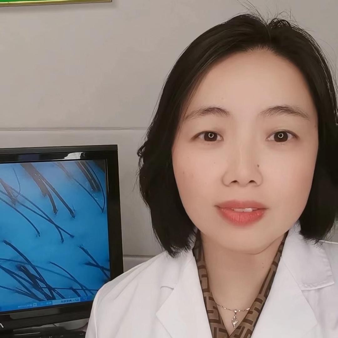 白发养黑防脱育发@梅子