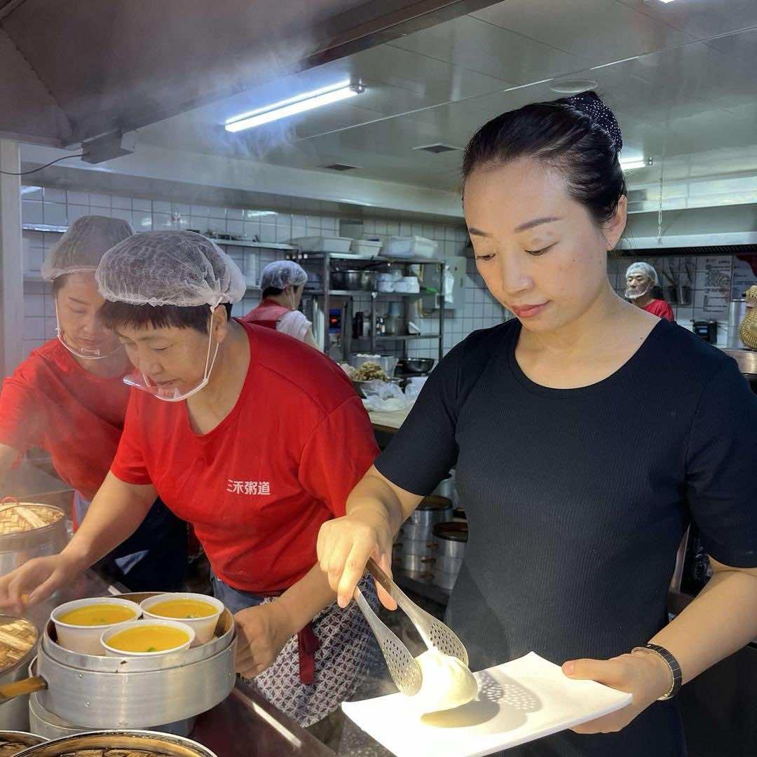 沁沐三禾·手工包子(万达店)