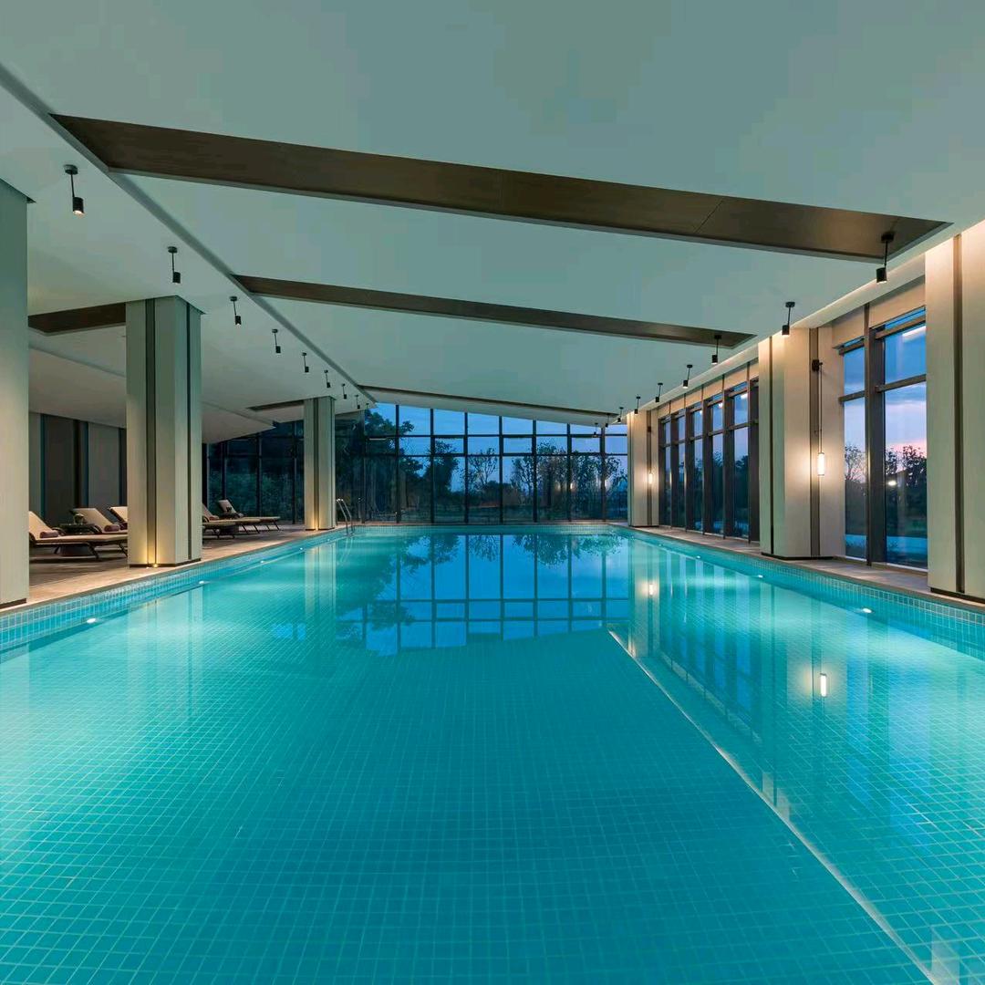 游泳健身(皇冠假日酒店店)