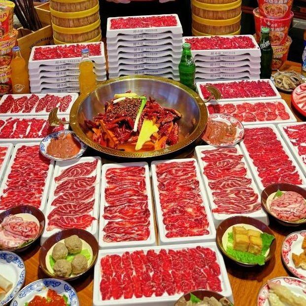 蜀必牛·鲜切黄牛肉自助老火锅