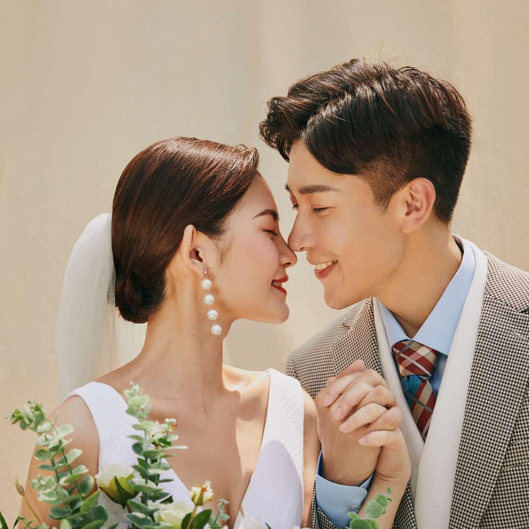 兄弟婚纱摄影馆官方号