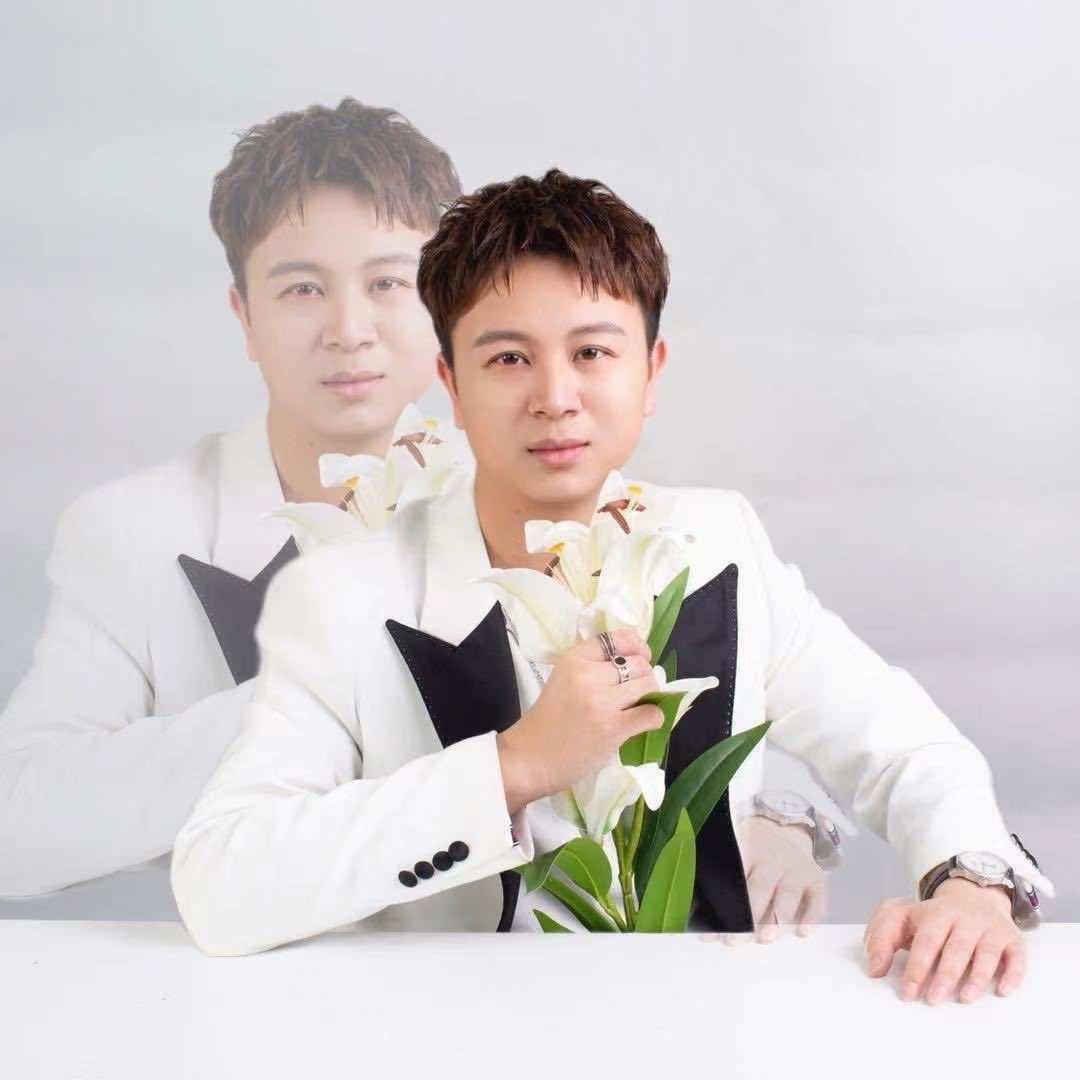 江汉区循礼门大润发藤野造型发型设计乔治