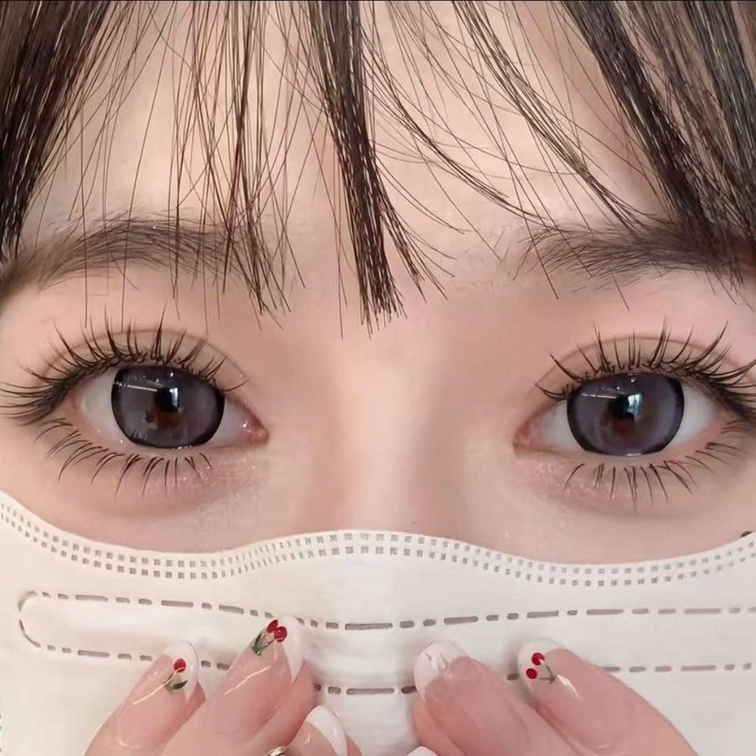 睫毛弯弯美睫馆官方号