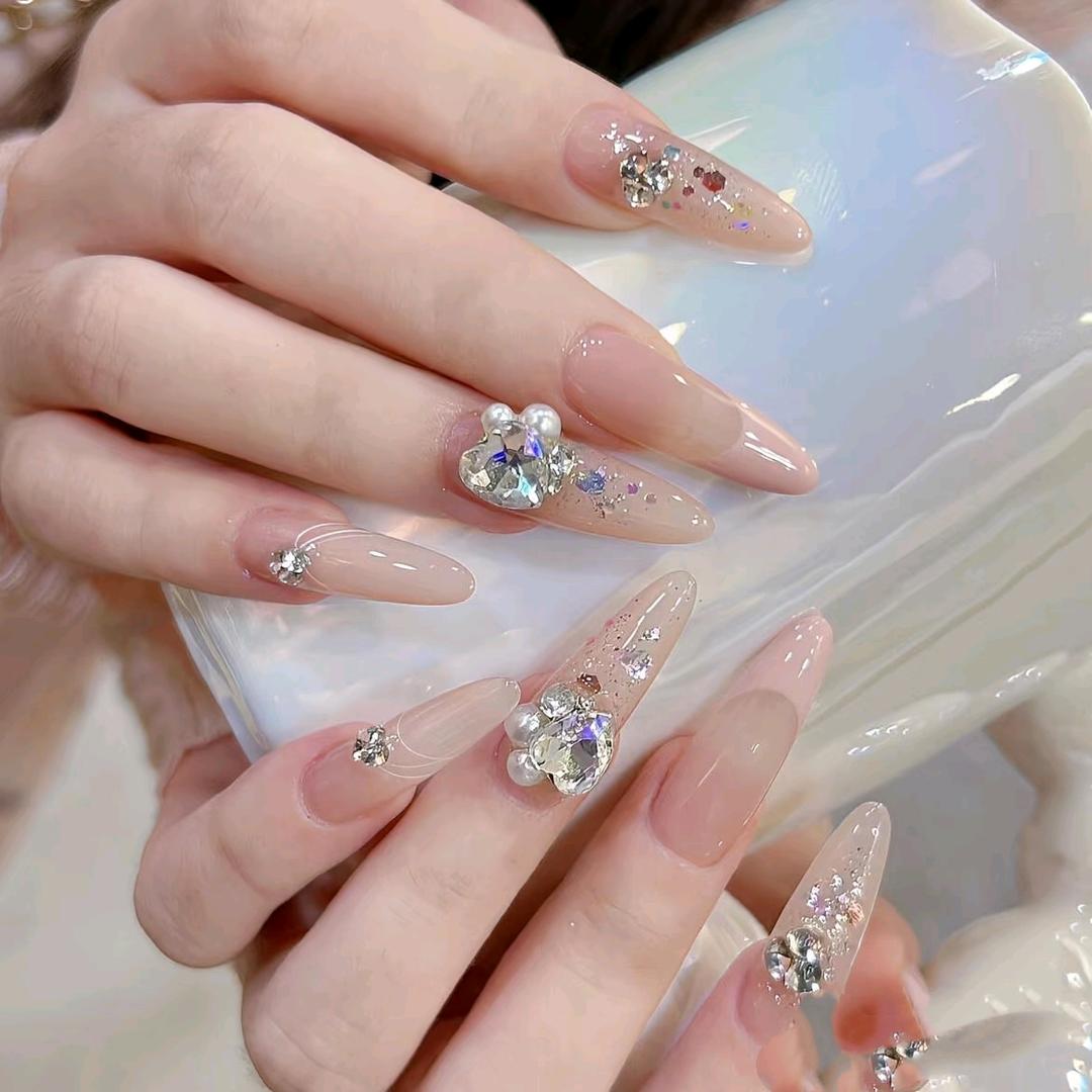 栀屿美甲美睫官方号