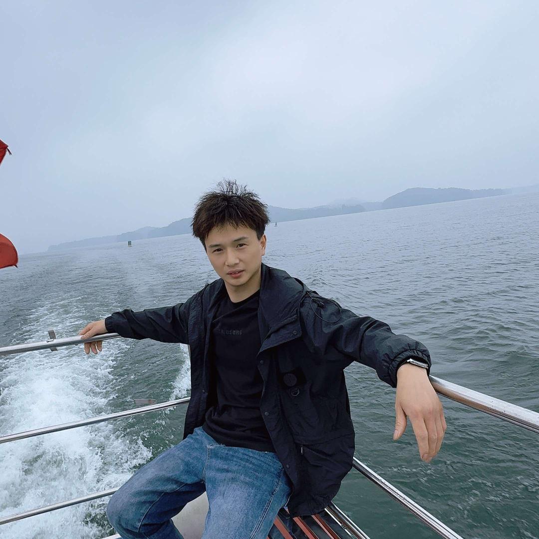 歪歪造型 鹿邑一鹏 减龄显脸小发型改造