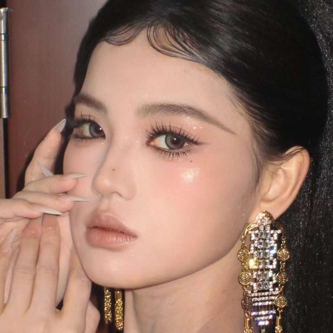 艾拉化妆（约妆版¥