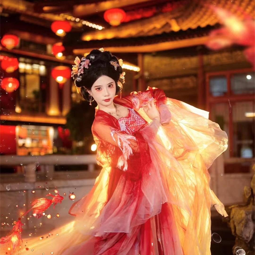 喜上枝头汉服馆