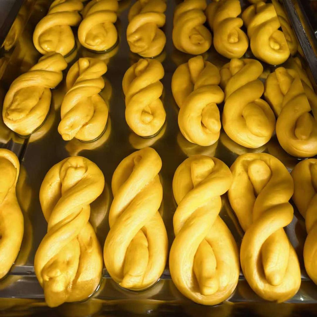 麦蜜香蛋黄南瓜麻花官方号