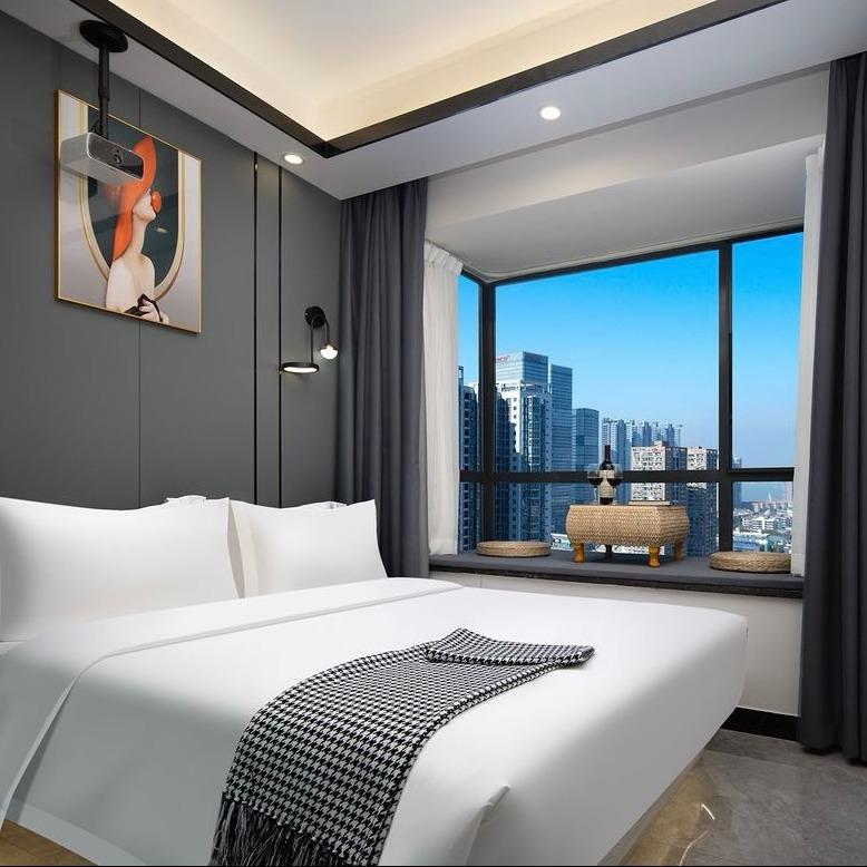 雅臻·轻奢酒店（长沙五一广场地铁站店）