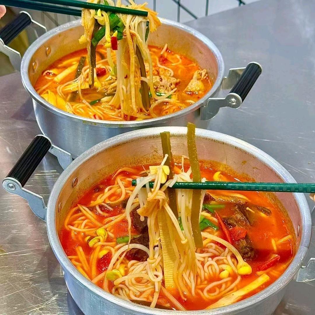 张三岁泡椒米线官方号