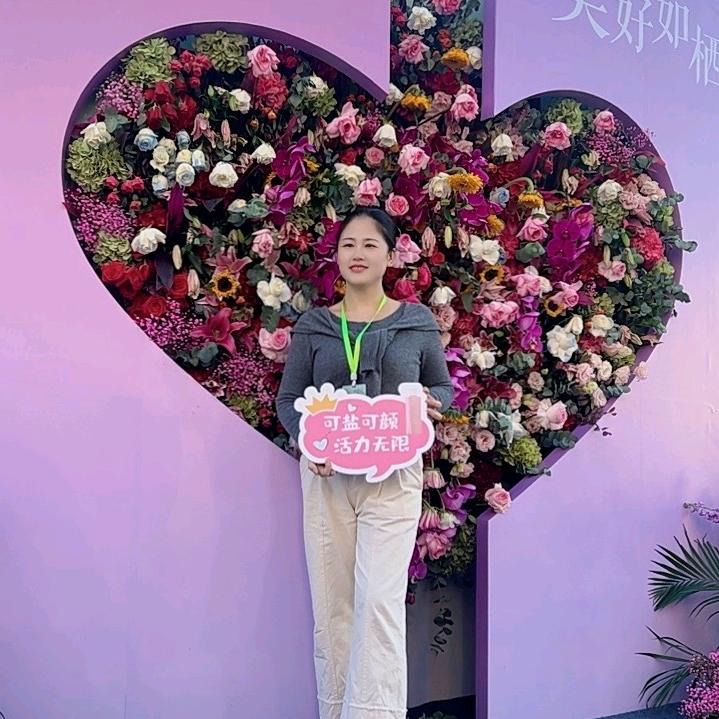 轻素栖花里(黄兴店)