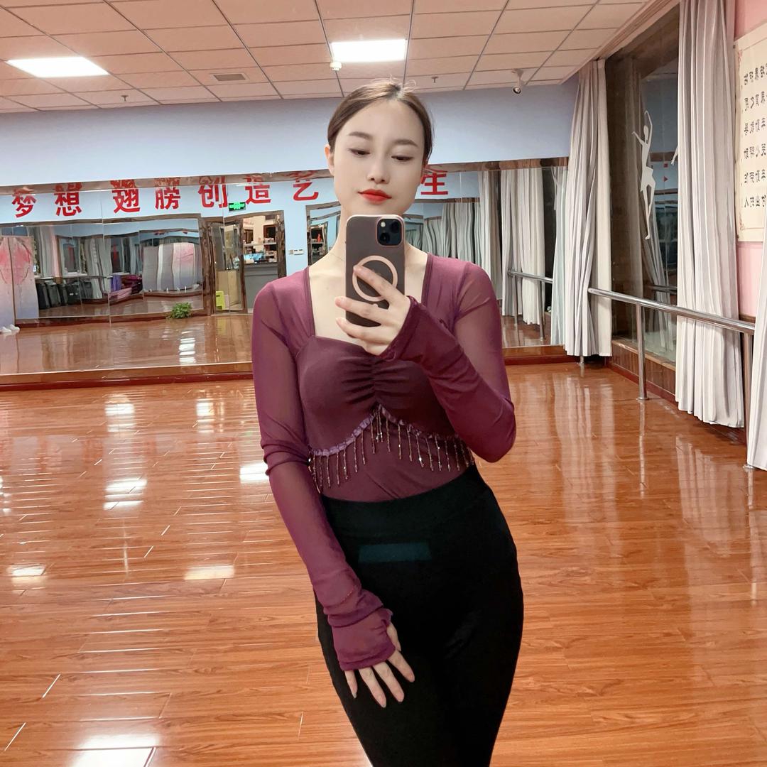 情情@形体训练减脂塑型