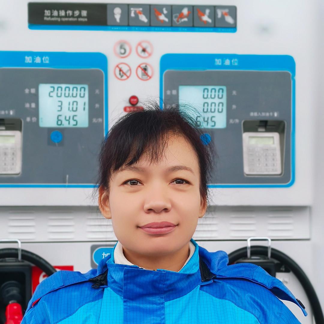 VIPH中化石油新一中加油站小霞