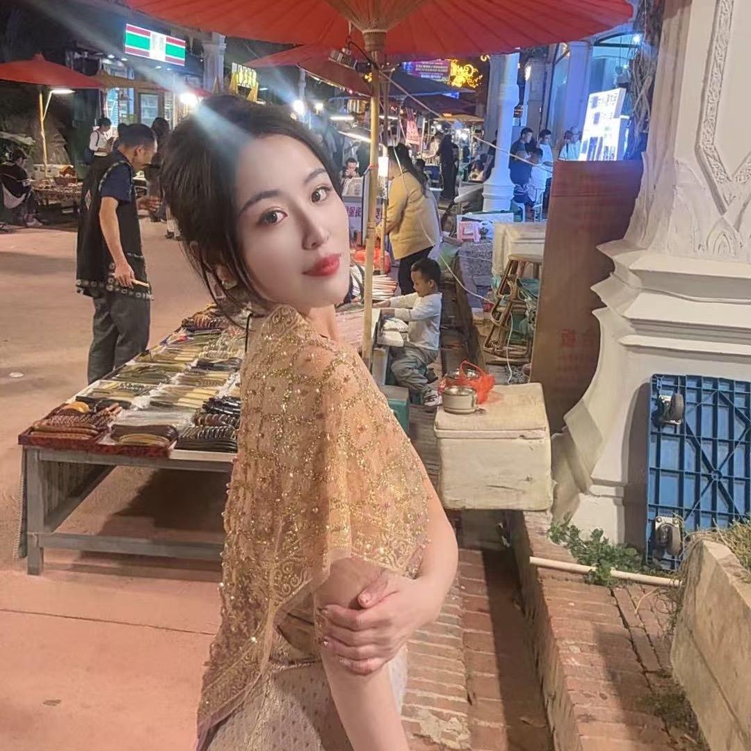 鸿创安全门(万博店)长治