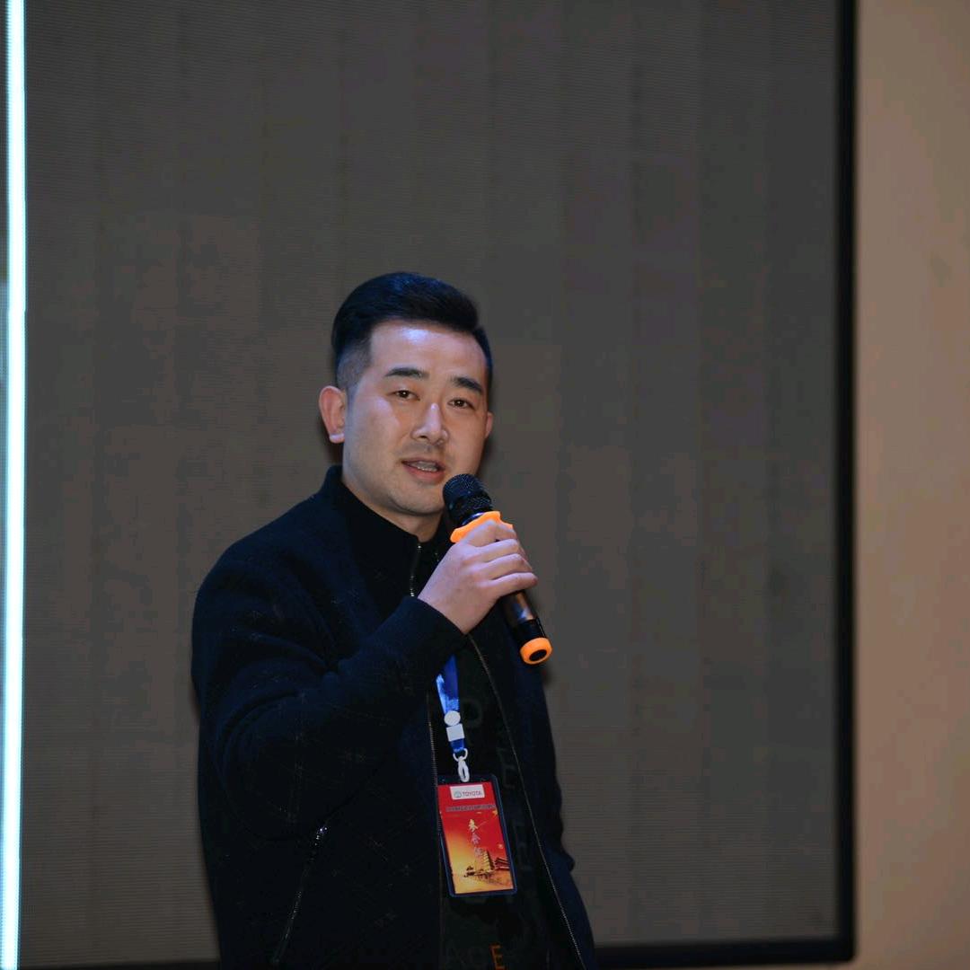 西安新宏远汽车凹陷修复李奎