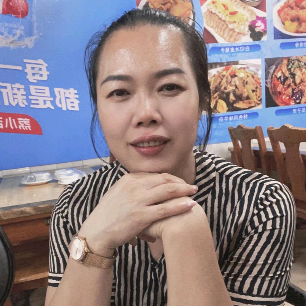 白发脱发用诗碧曼让您拥有健康秀发