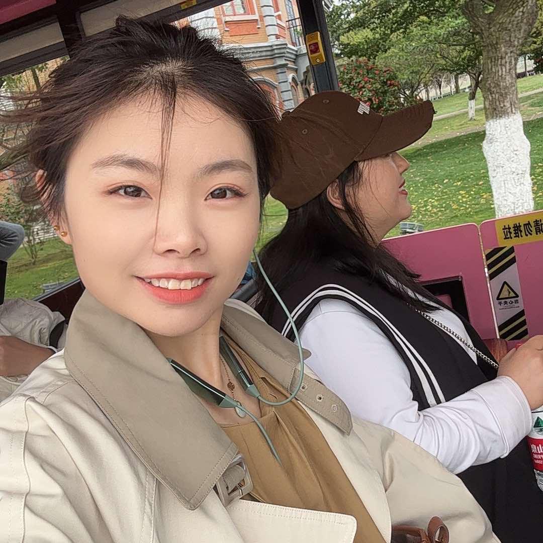 轻素栖花里美容(大禹城店)官方号