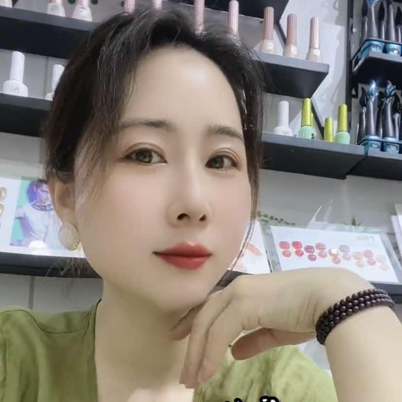正阳县真善美美甲纹绣店