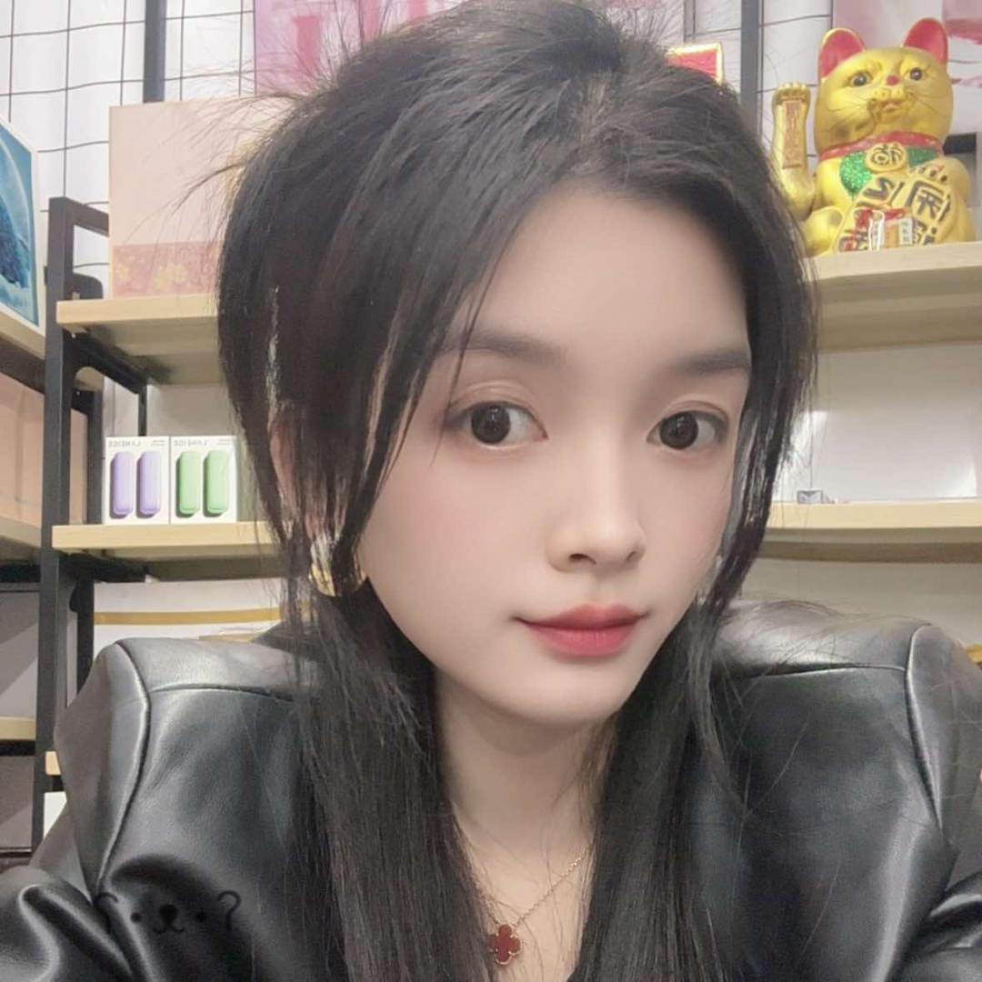 靓点美妆日化批发店