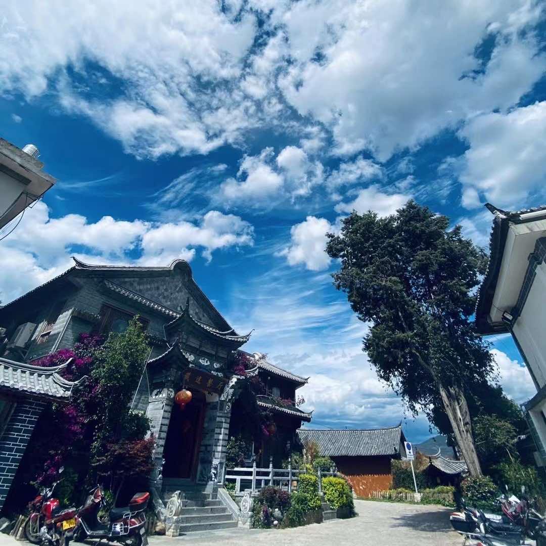 丽江阿鹰客栈