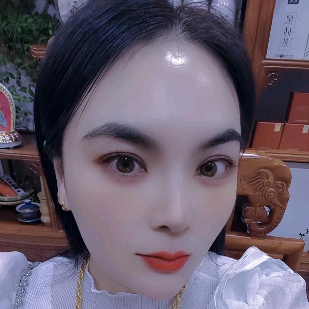 唐县缇纳斯美容店