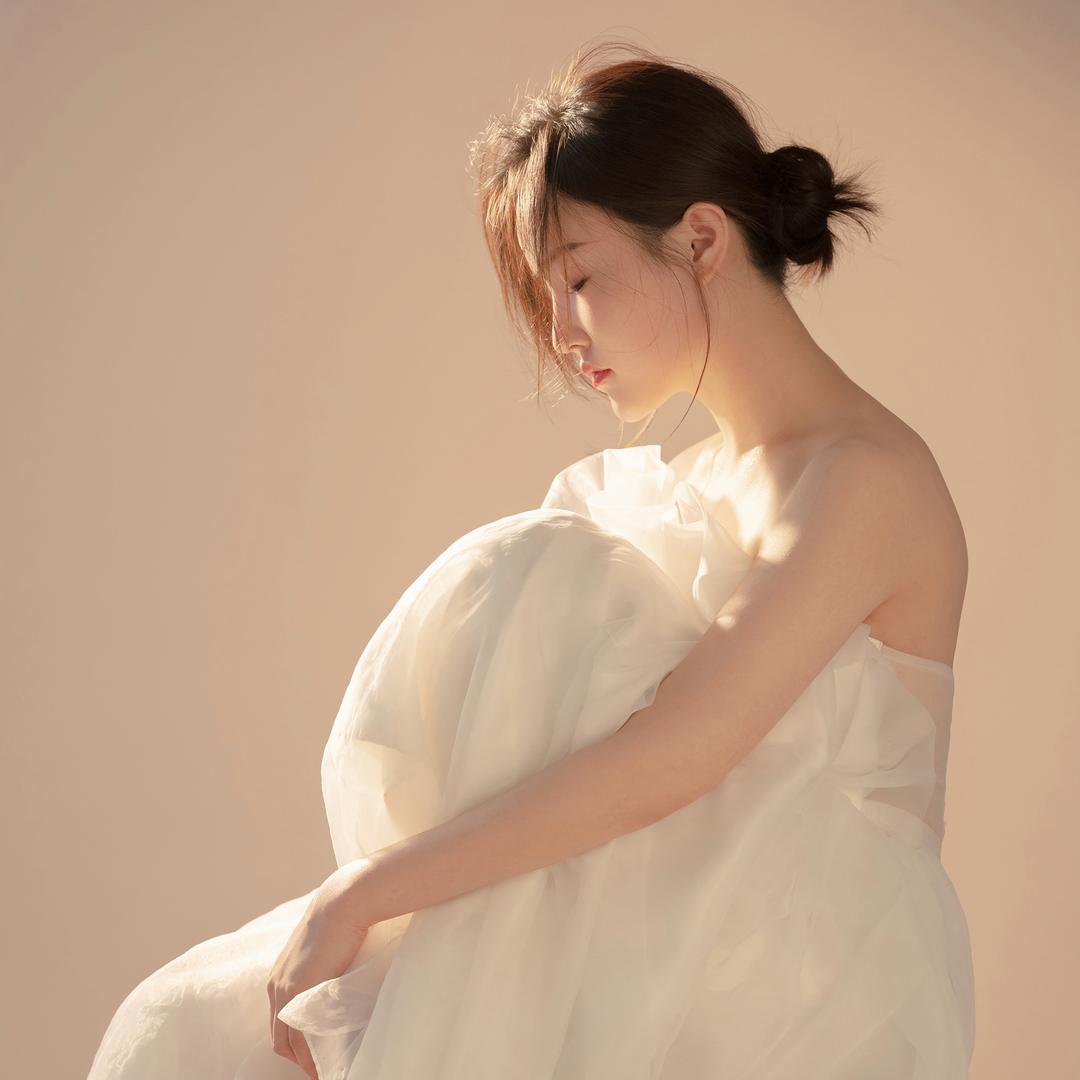 店员ZEXZ米兰婚纱摄影