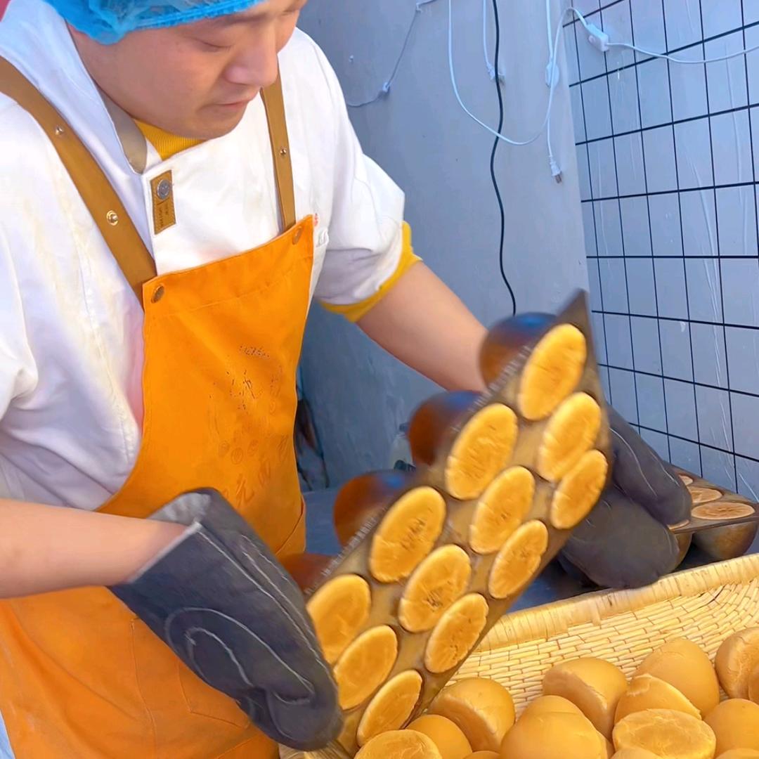 宜阳单哥奶香烤馒头