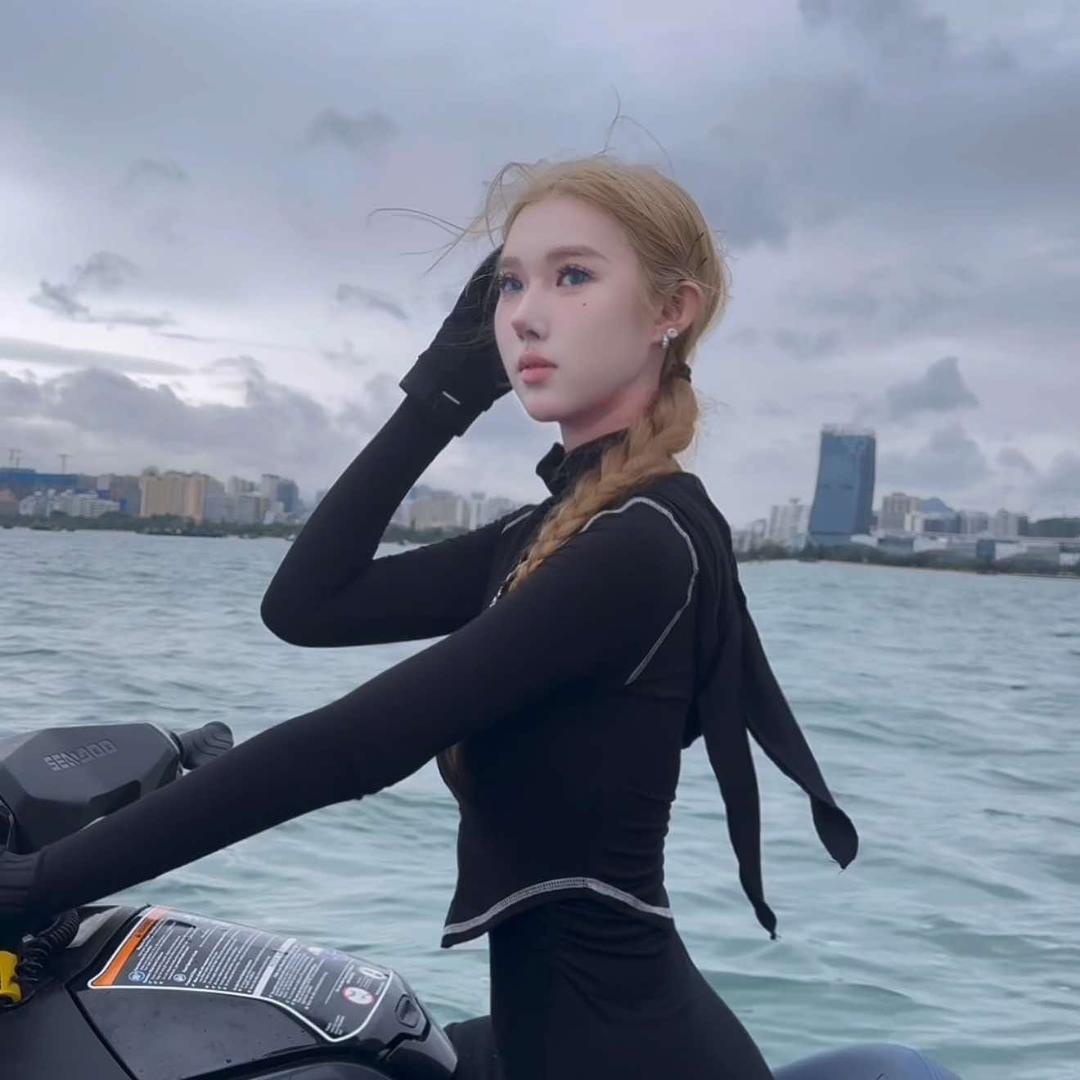 三亚王子摩托艇俱乐部宠粉号